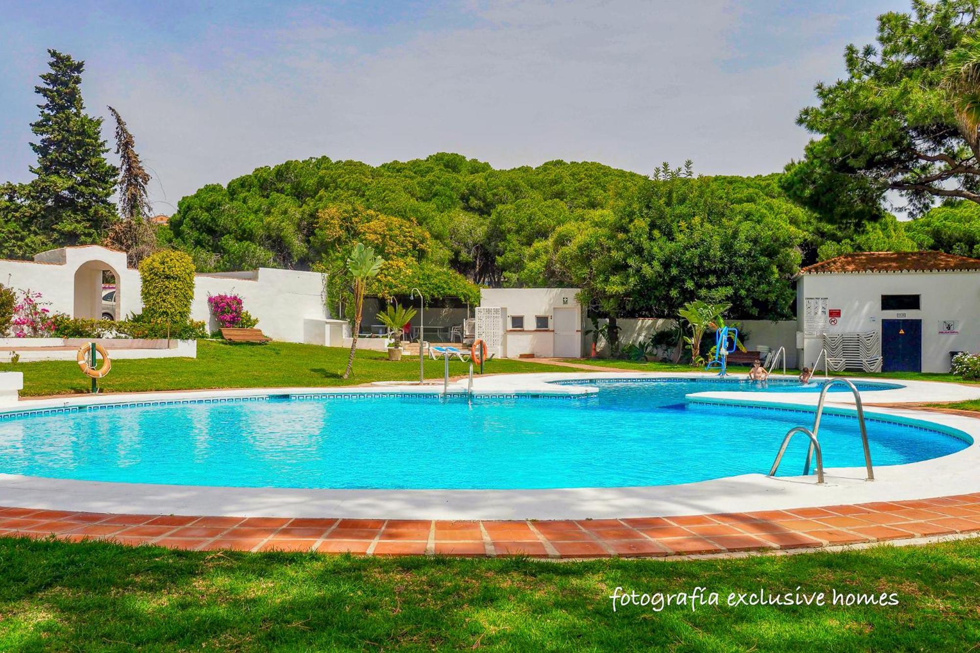 Md001 Precioso Apartamento En Primera Linea De Playa Sitio de Calahonda Extérieur photo